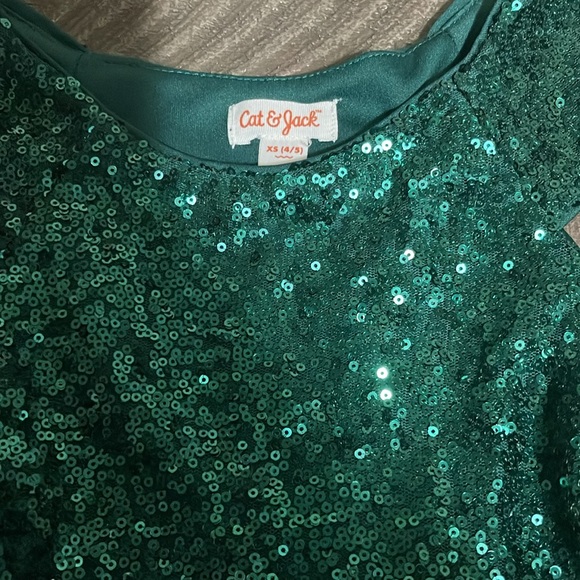 Green sequence drees - Picture 3 of 6